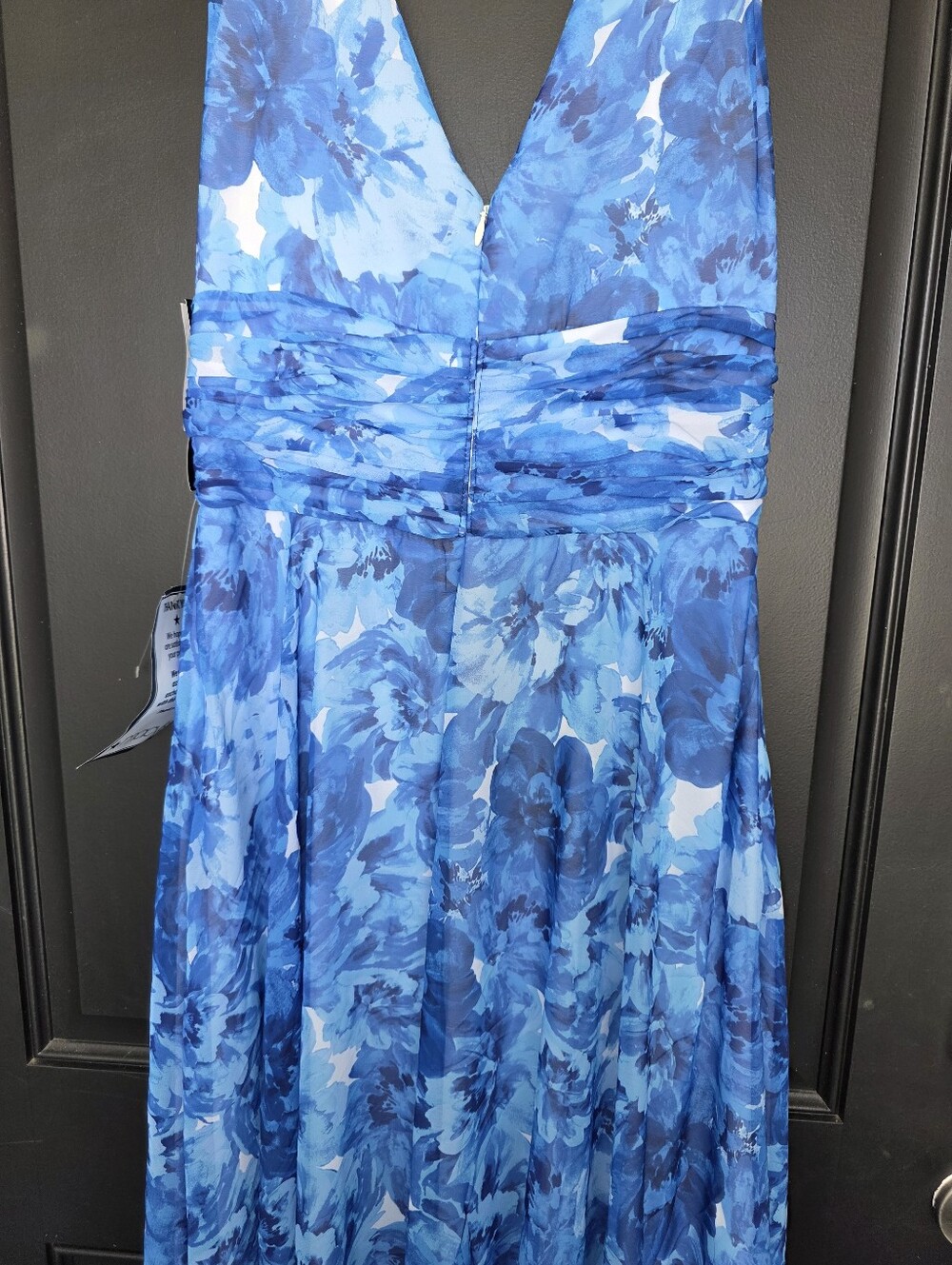 NWT Betsy & Adam Blue Floral Chiffon V Neck Pleated Maxi Gown Dress 6 $259 - Picture 14 of 15